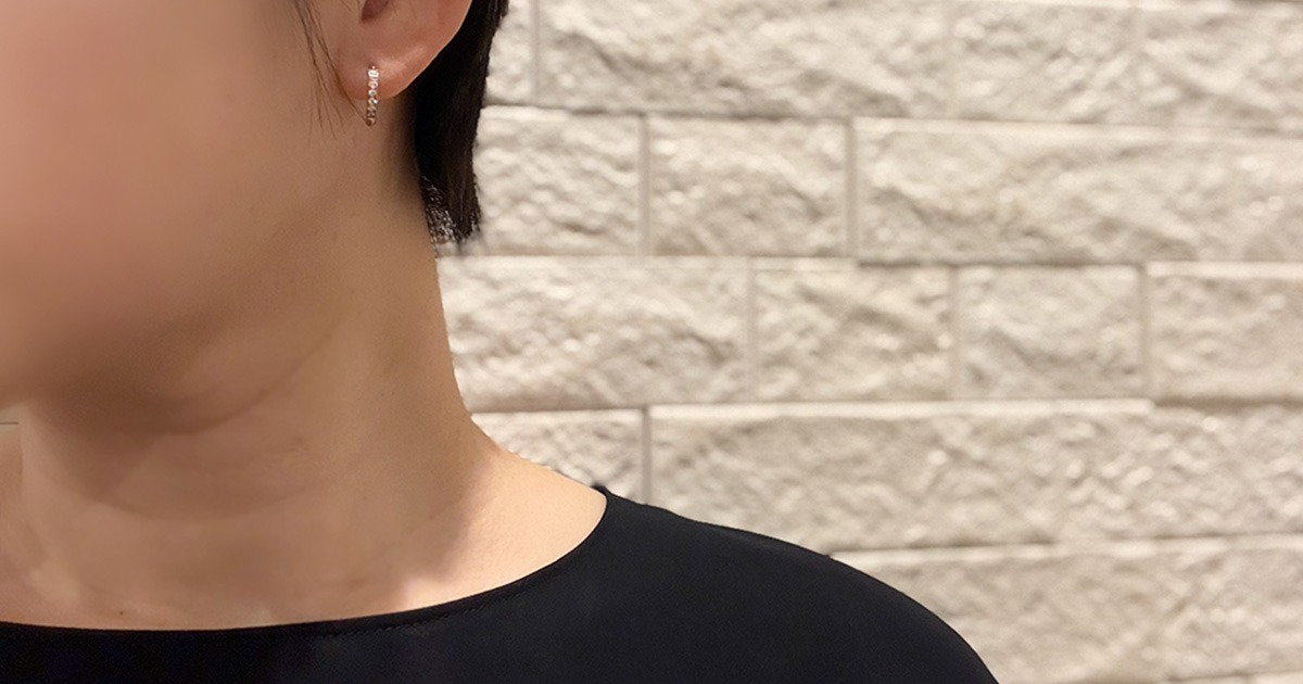 50代の普段使いピアス。頑張りすぎず使いやすかったフープピアスレビュー